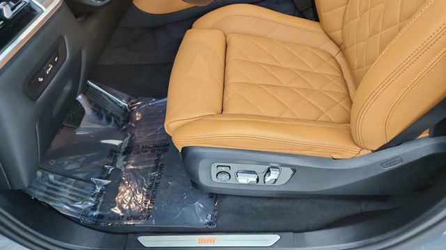 Used 2026 BMW X5 xDrive40i image 34