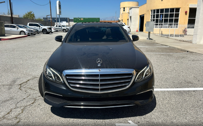 Used 2019 Mercedes-Benz E 300 image 2