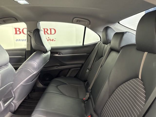 Used 2021 Toyota Camry SE image 13
