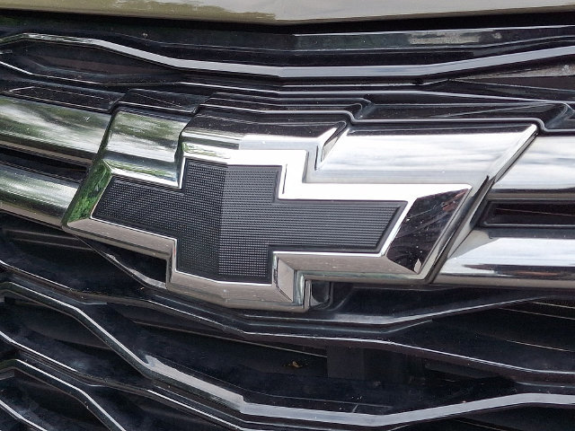 Used 2023 Chevrolet Equinox RS AWD/4WD image 36
