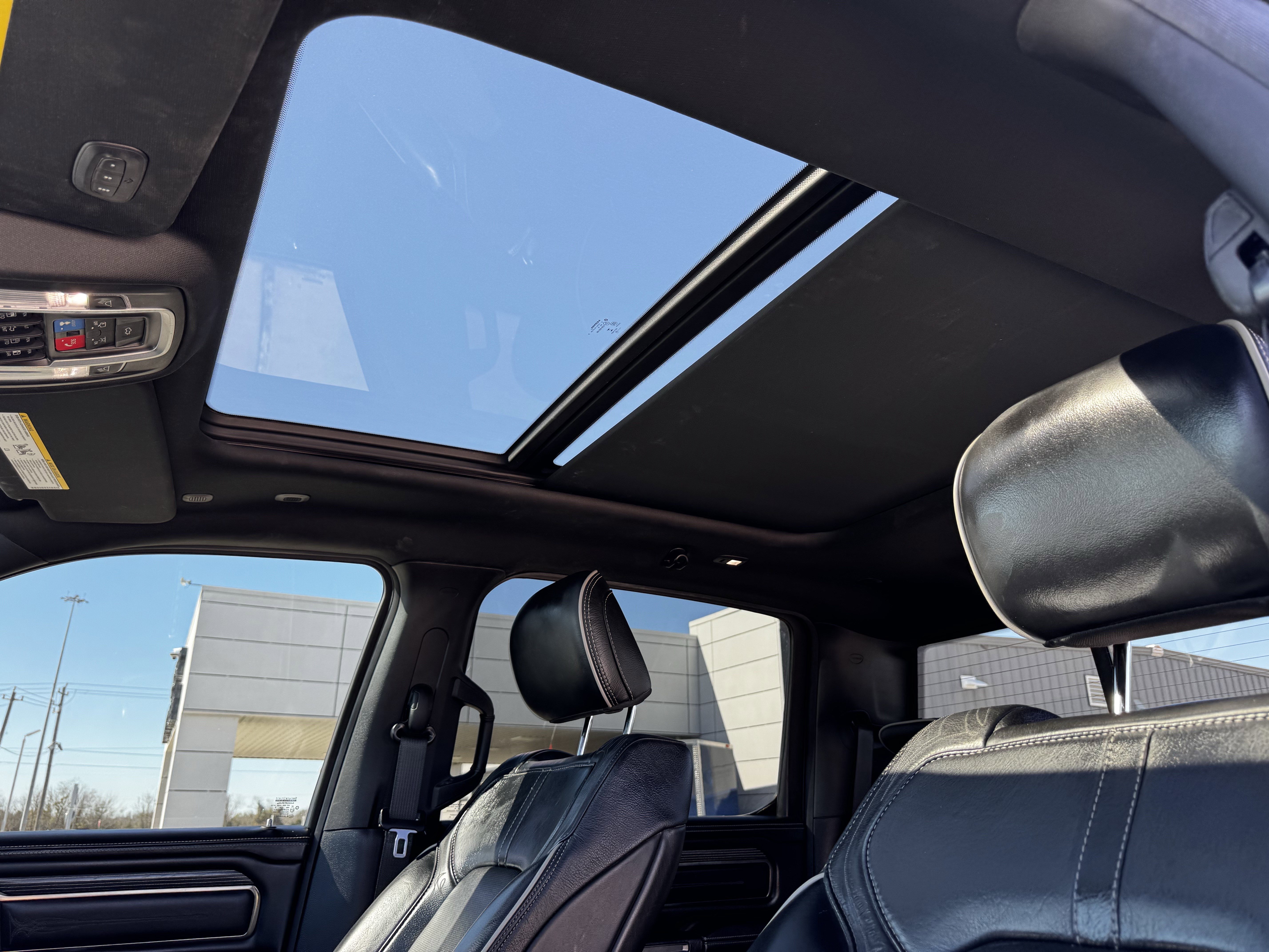 Used 2020 RAM 1500 Limited w/ Black Appearance Package image 28