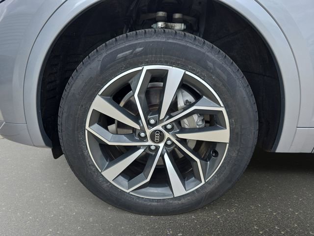 Used 2023 Audi Q5 2.0T Premium Plus AWD/4WD image 37