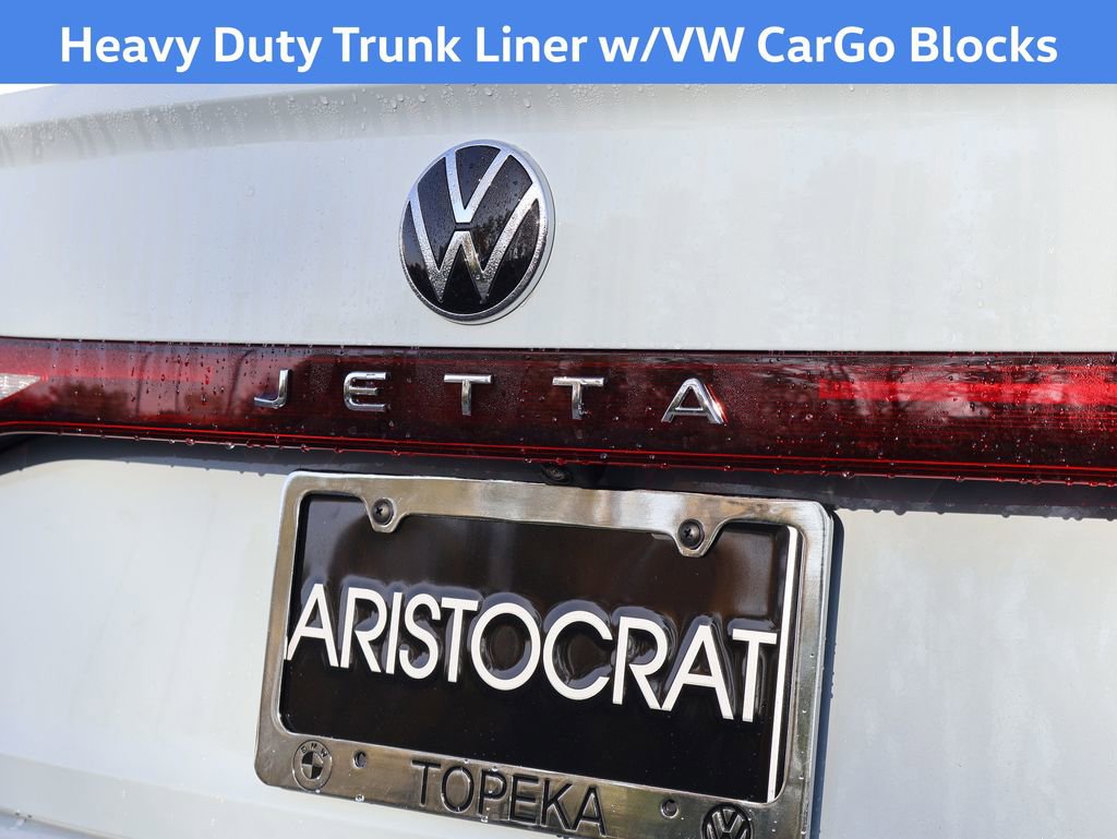 New 2026 Volkswagen Jetta SE image 9