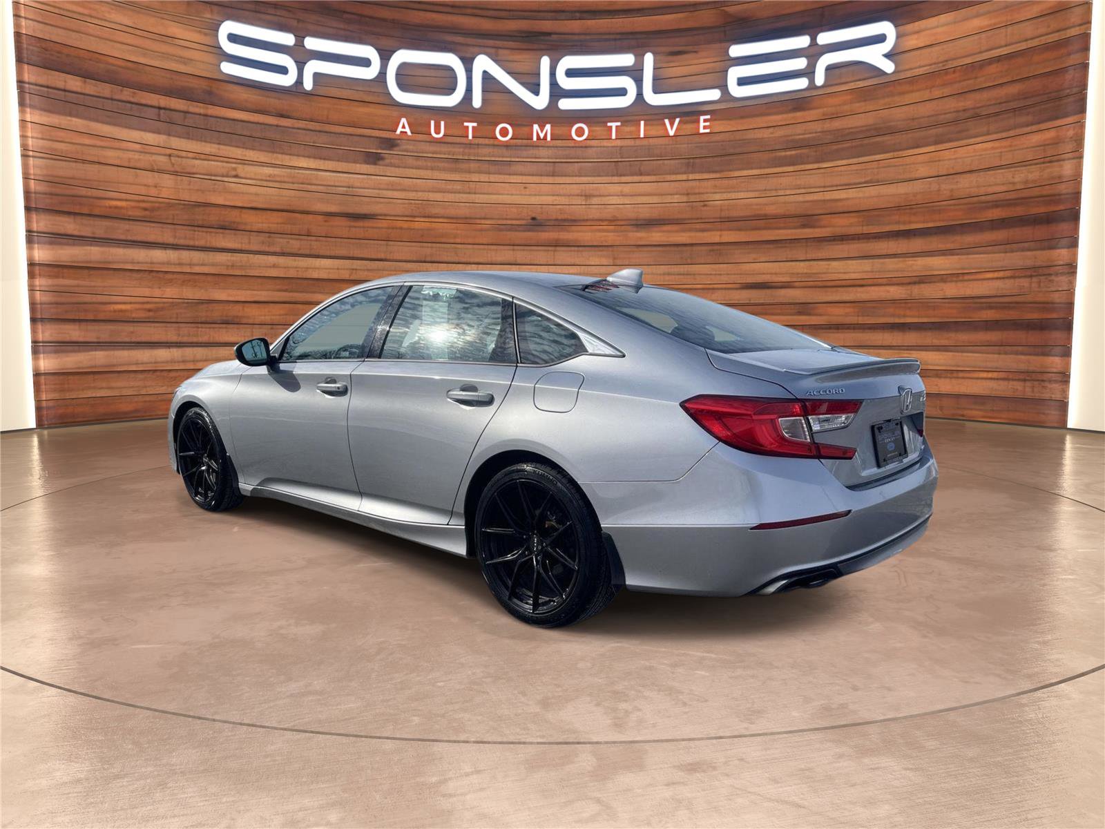Used 2020 Honda Accord Sport image 3
