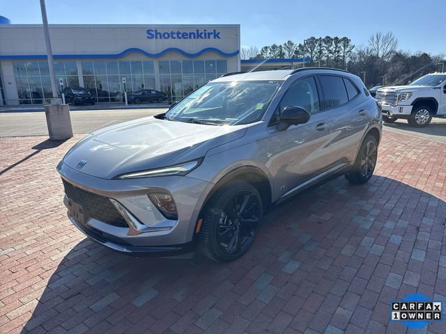 Used 2024 Buick Envision Sport Touring image 32