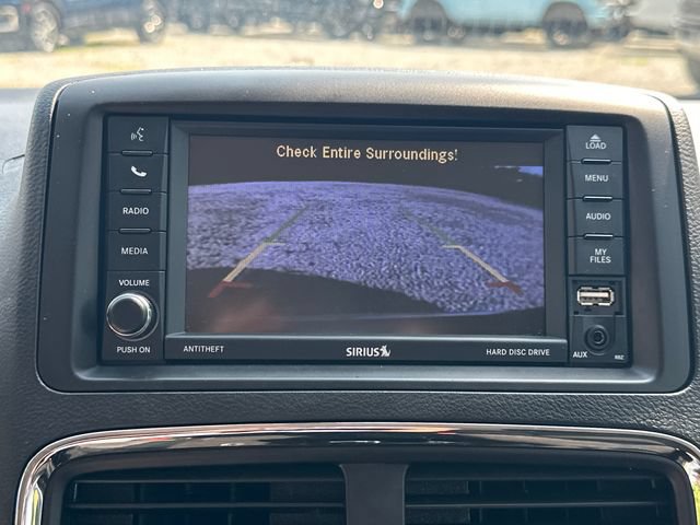 Used 2018 Dodge Grand Caravan SE w/ UConnect Hands-Free Group FWD image 32