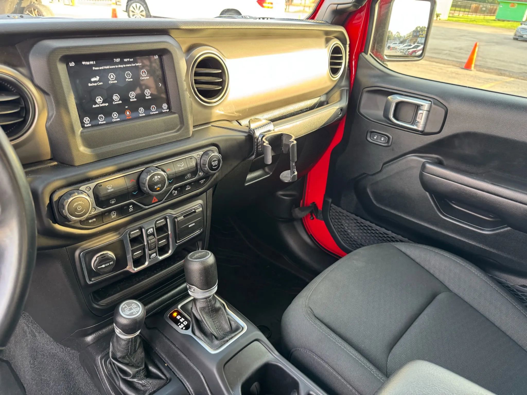 Used 2021 Jeep Gladiator Sport image 41