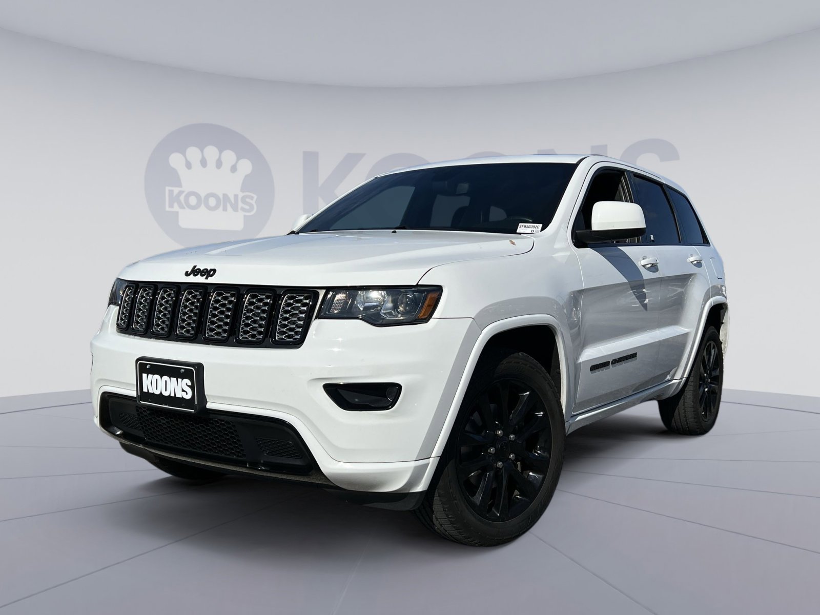 Used 2019 Jeep Grand Cherokee Altitude
