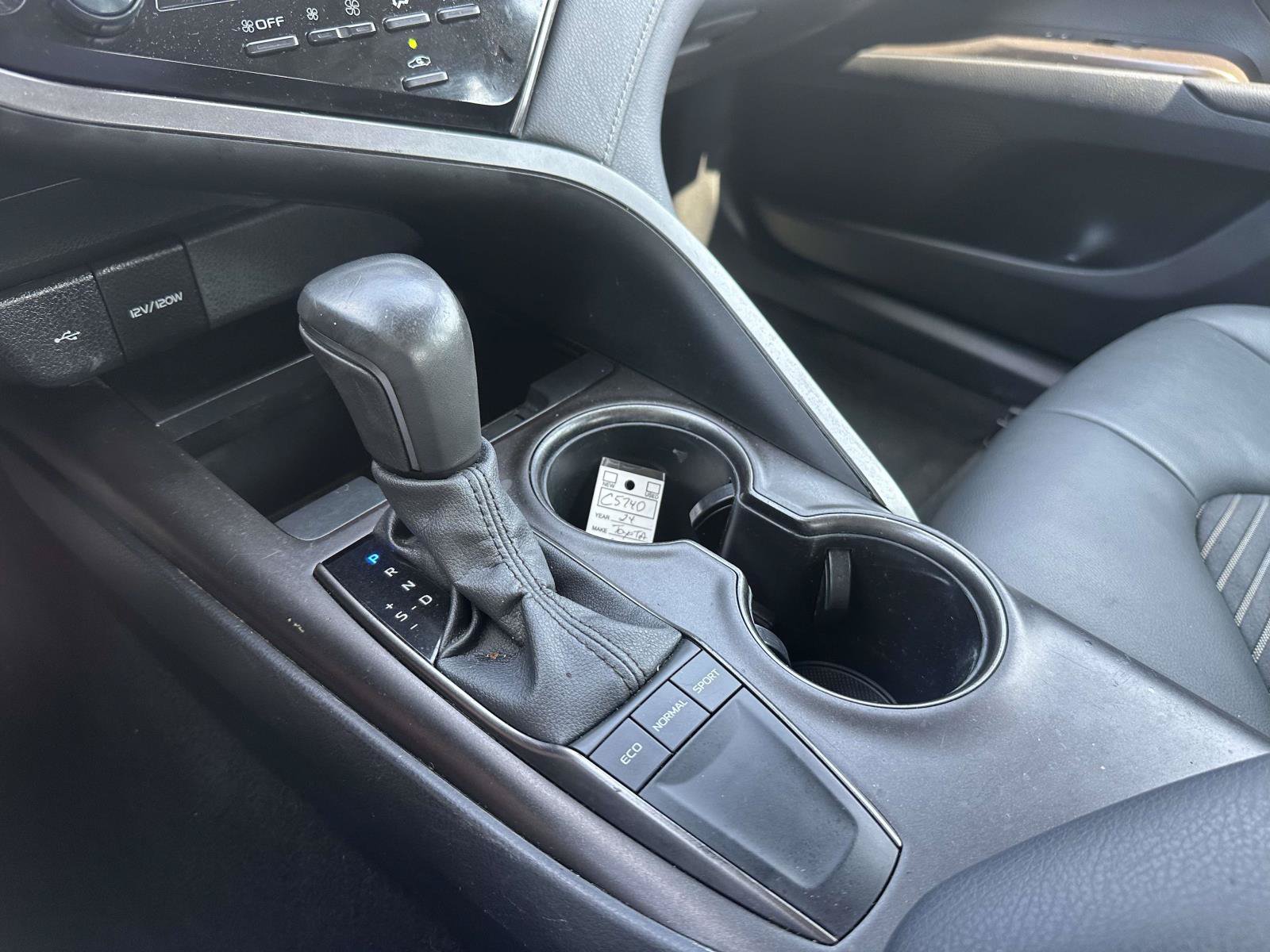 Used 2024 Toyota Camry SE w/ Convenience Package FWD image 28