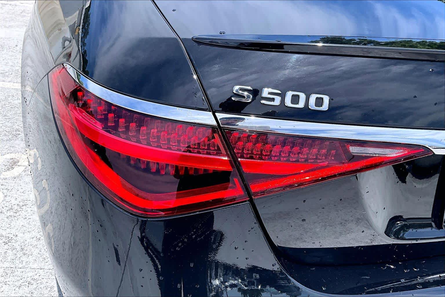 Used 2022 Mercedes-Benz S 500 4MATIC w/ AMG Line Package image 29