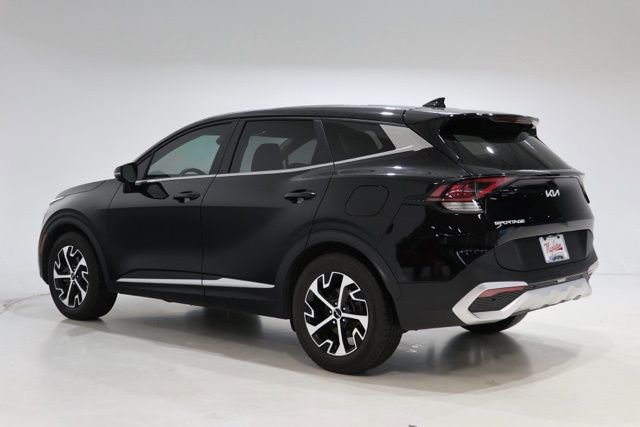 Used 2023 Kia Sportage EX image 6