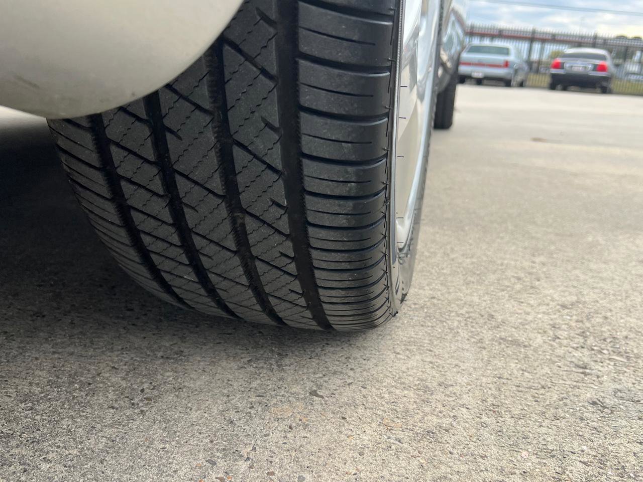 Used 2005 Lexus LS 430 image 27