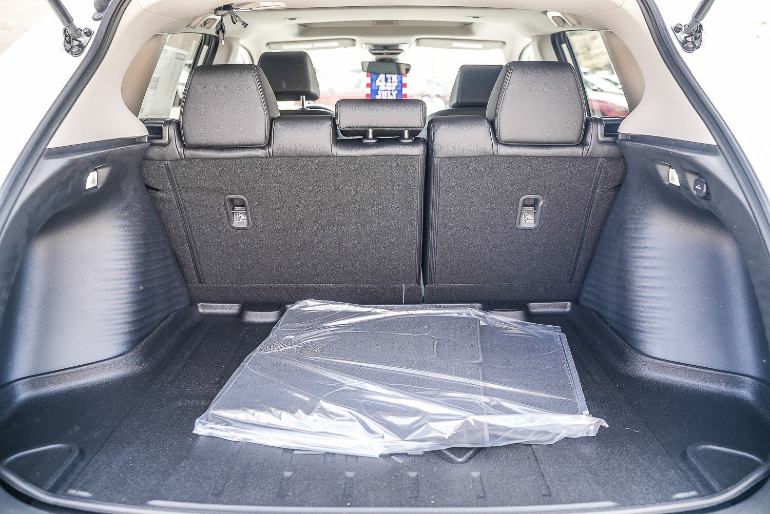 New 2026 Honda HR-V EX-L image 30