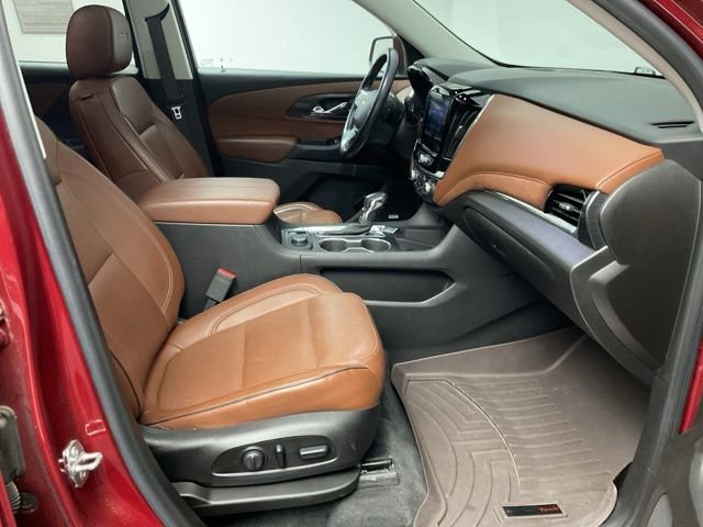 Used 2021 Chevrolet Traverse High Country AWD/4WD image 32