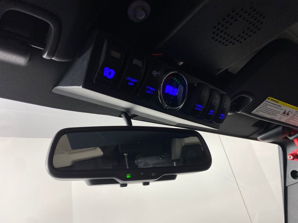 Used 2014 Jeep Wrangler Unlimited Rubicon w/ Connectivity Group image 21