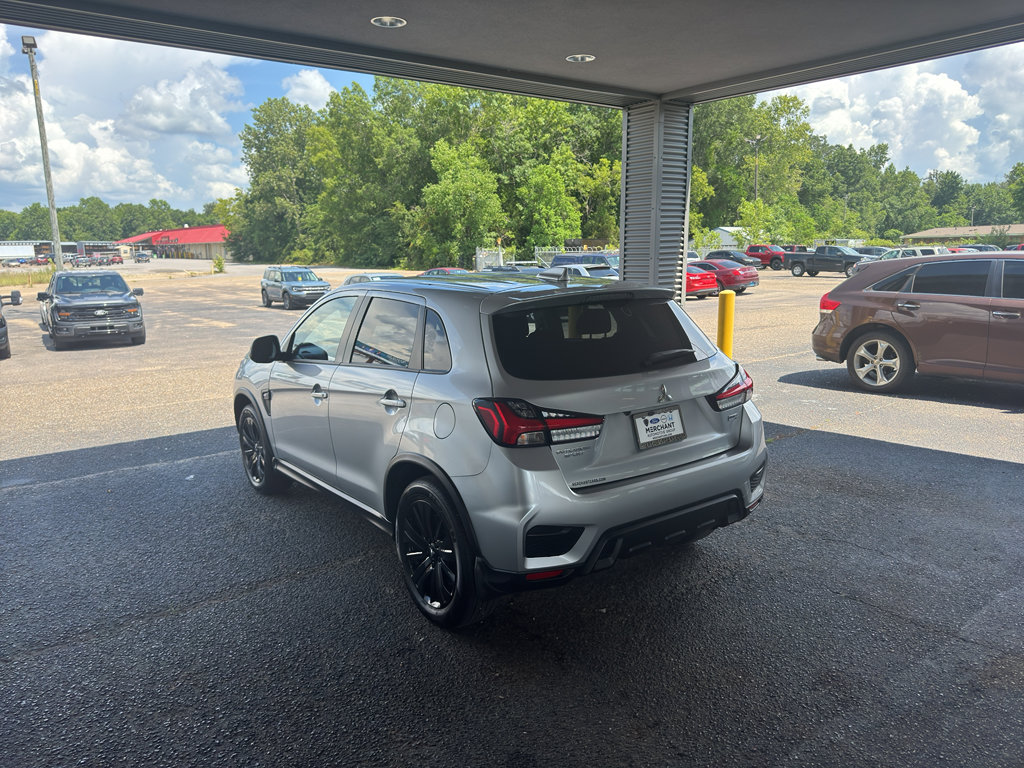 Used 2024 Mitsubishi Outlander Sport LE image 8