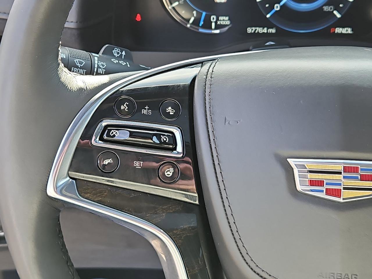 Used 2017 Cadillac Escalade ESV Platinum image 35