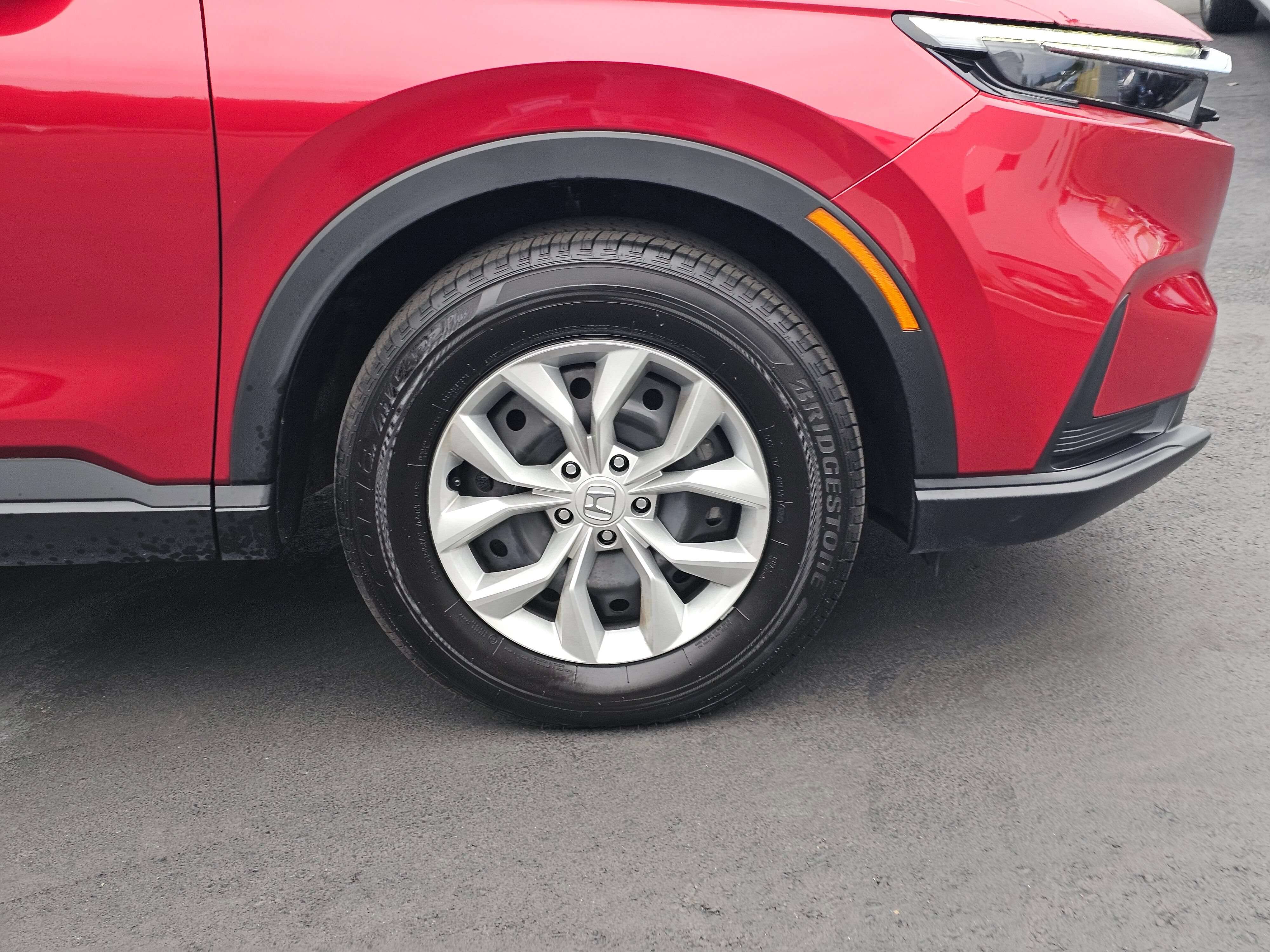 Certified 2025 Honda CR-V LX image 9
