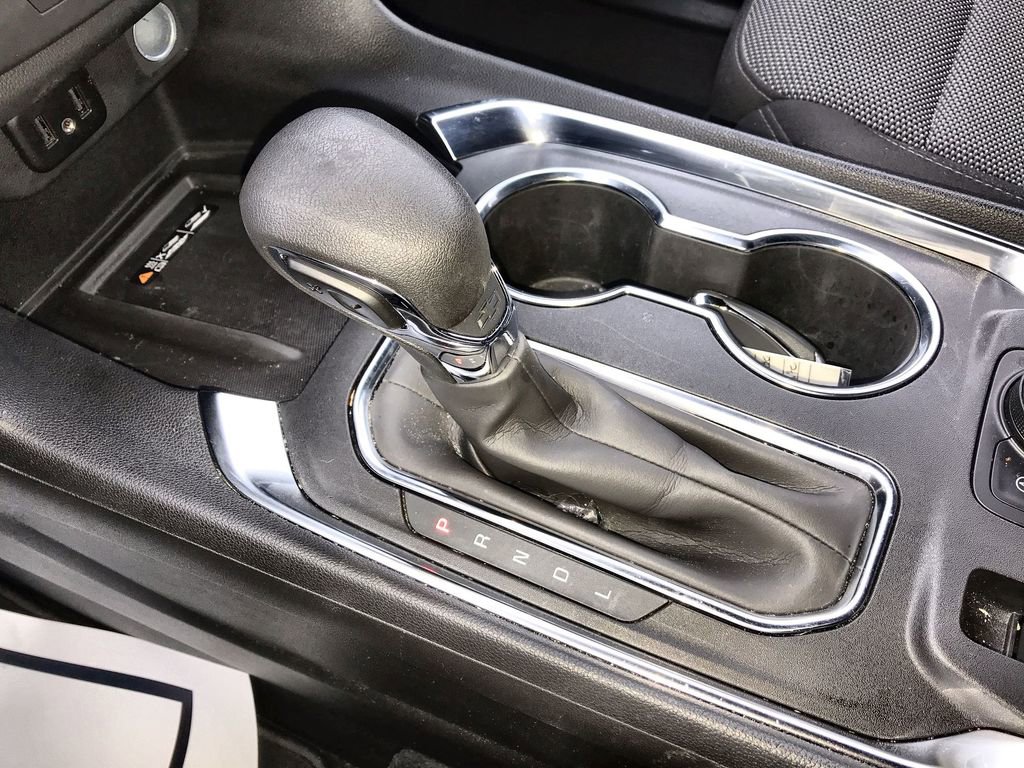 Used 2023 Chevrolet Traverse LT image 19