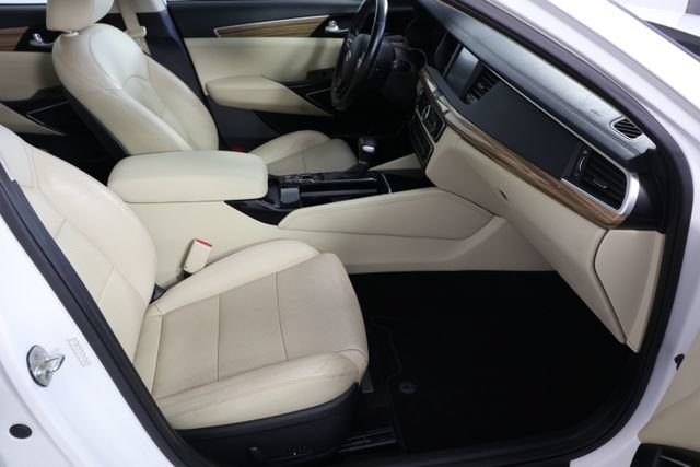 Used 2019 Kia Cadenza Technology FWD image 24