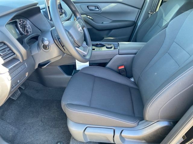 New 2026 Nissan Rogue S image 10