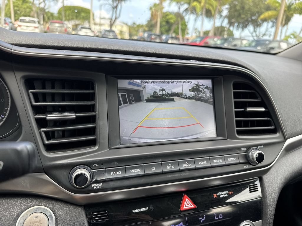 Used 2020 Hyundai Elantra Value Edition w/ Winter Weather Package FWD image 49