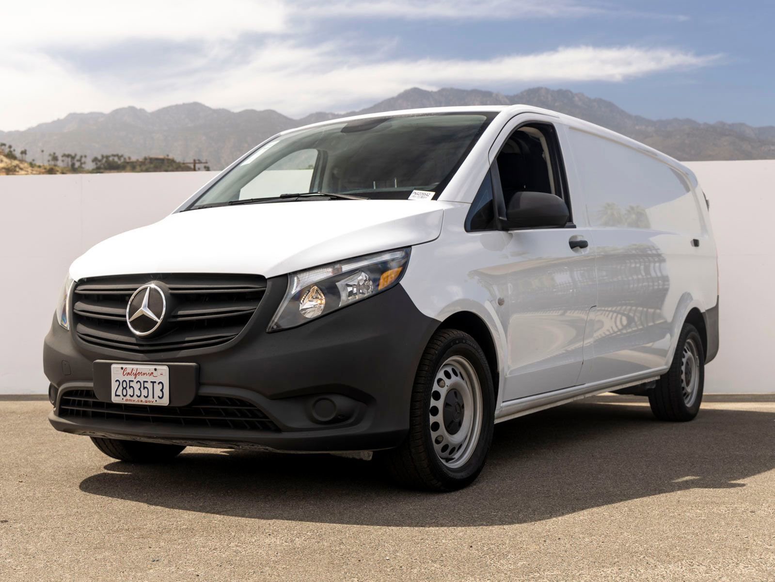 Used 2022 Mercedes-Benz Metris video 1