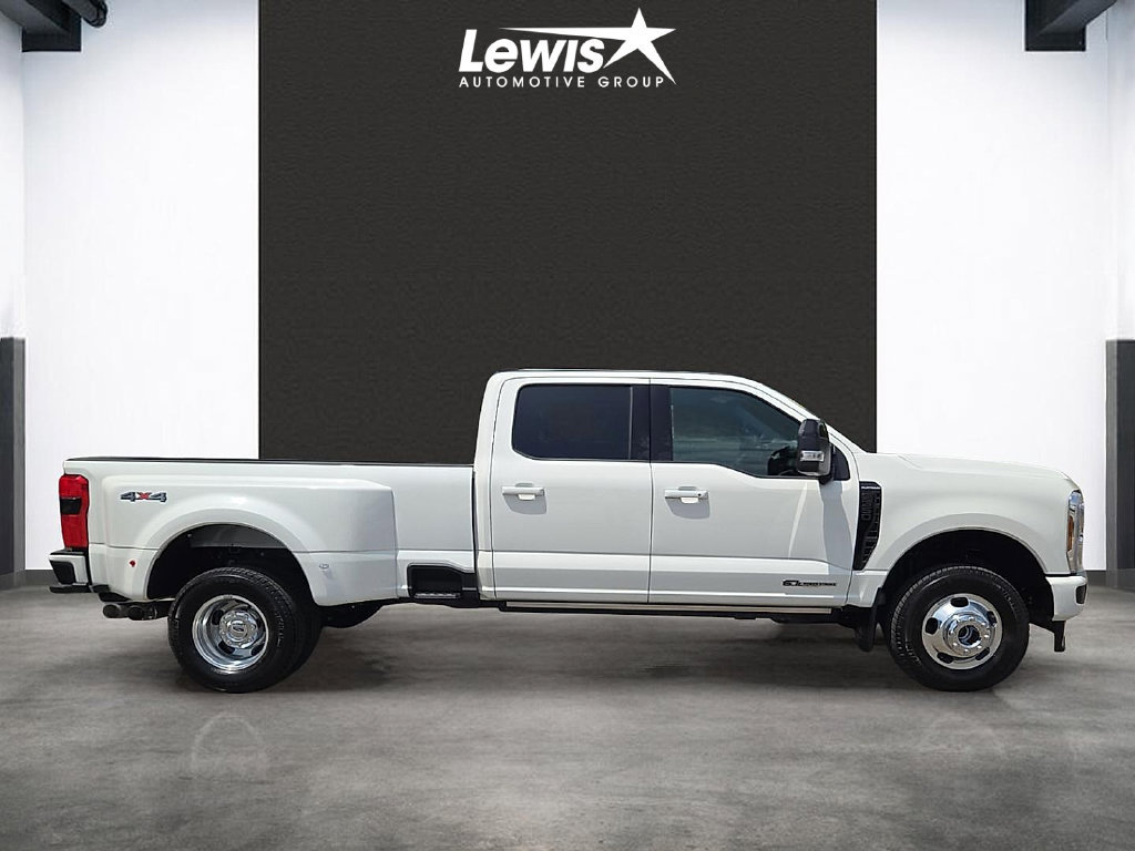 Used 2026 Ford F350 Platinum AWD/4WD image 5