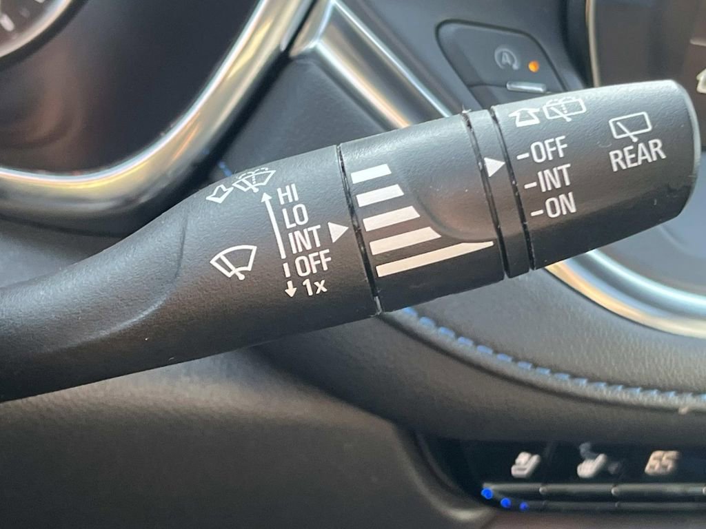 Certified 2023 Chevrolet Blazer RS w/ Driver Confidence II Package image 25