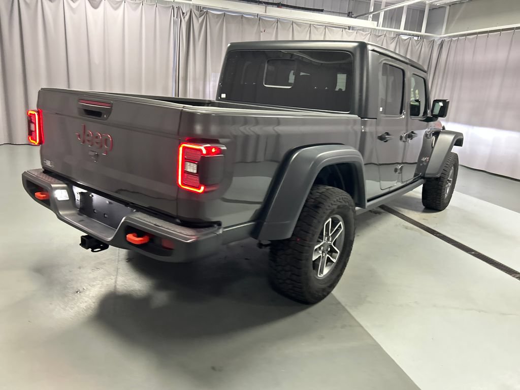 Used 2026 Jeep Gladiator Mojave AWD/4WD image 7