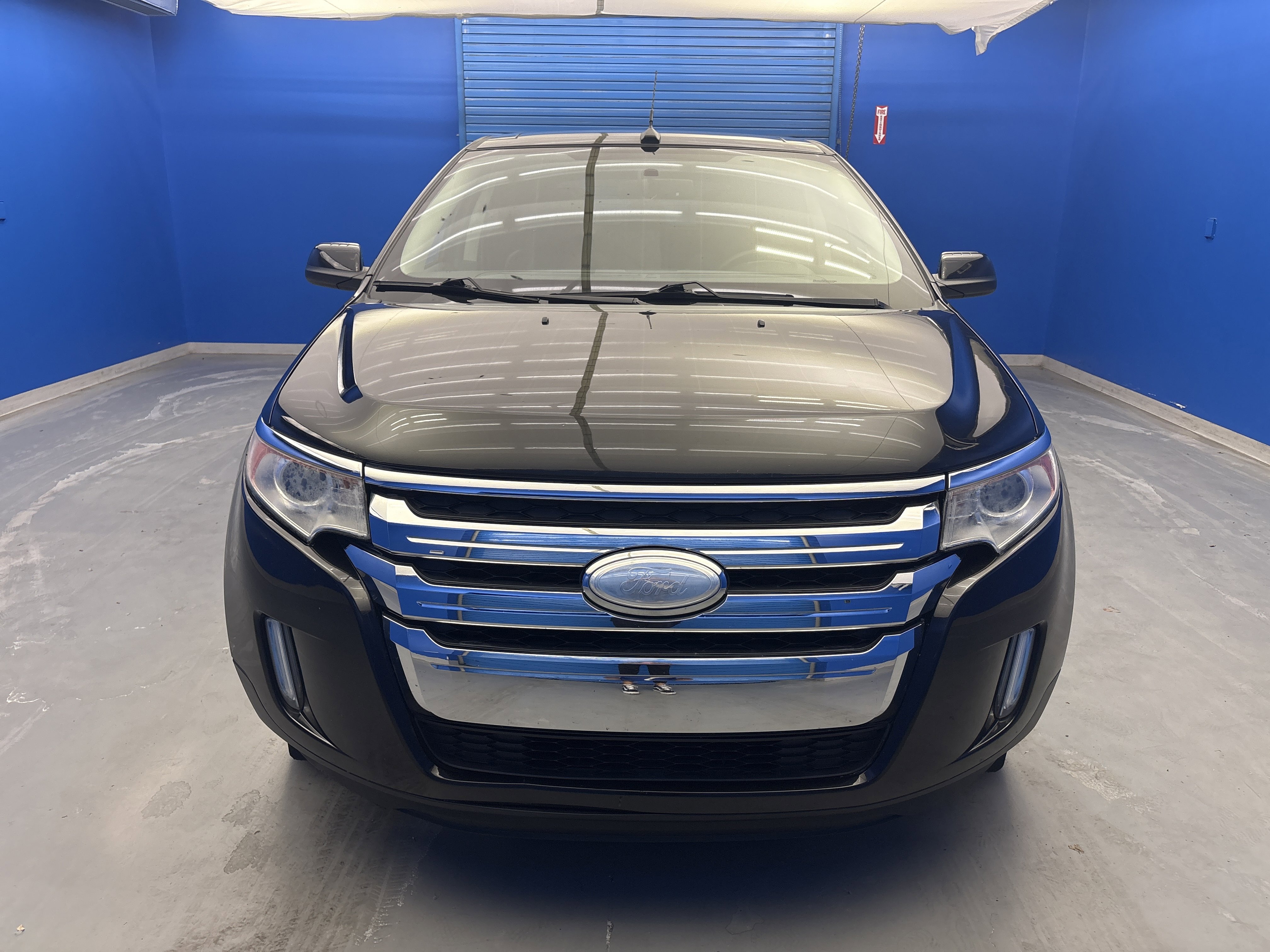 Used 2011 Ford Edge SEL w/ 202A Rapid Spec Order Code FWD image 3