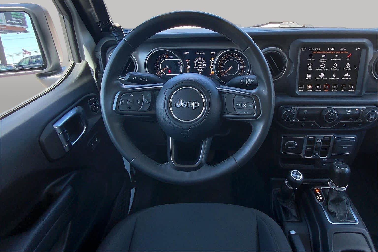 Used 2023 Jeep Gladiator Sport AWD/4WD image 6