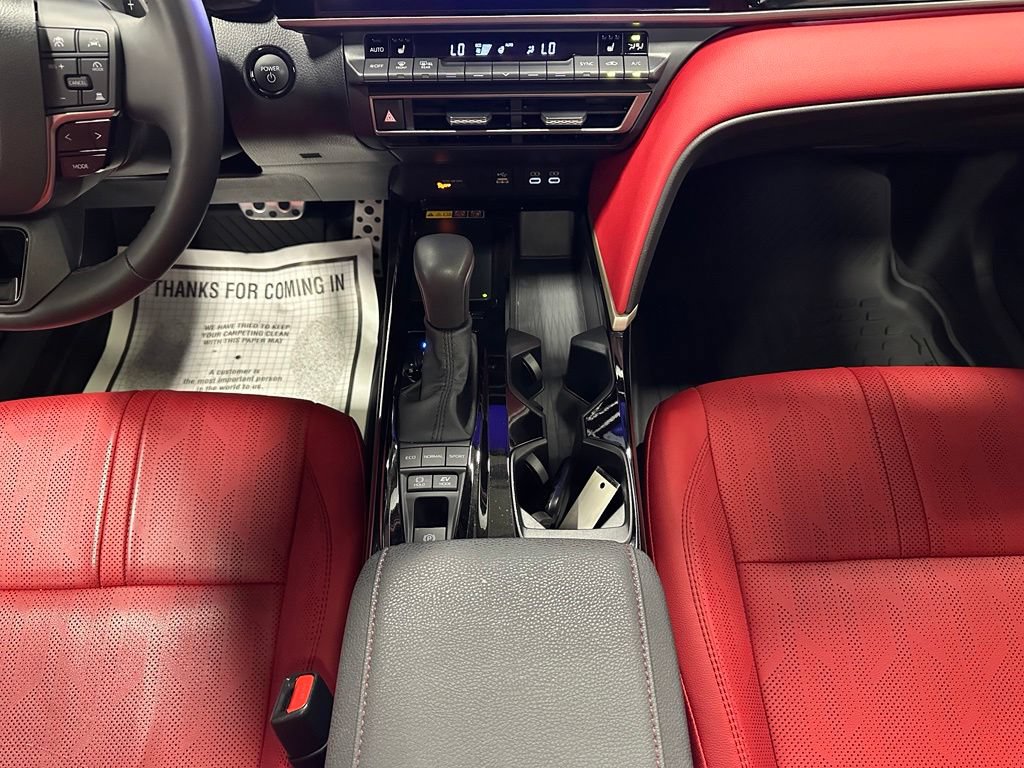 Used 2026 Toyota Camry XSE FWD image 40