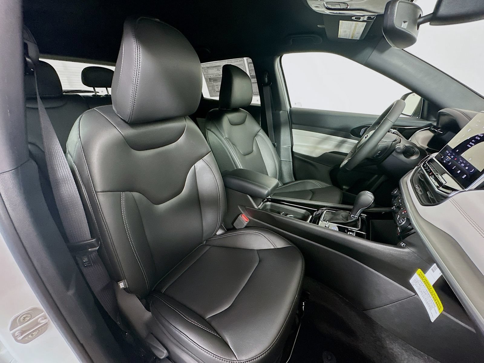 New 2026 Jeep Compass Limited AWD/4WD image 28