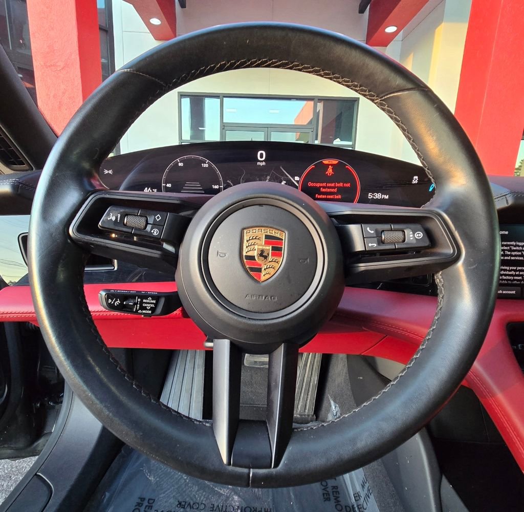 Used 2022 Porsche Taycan image 20