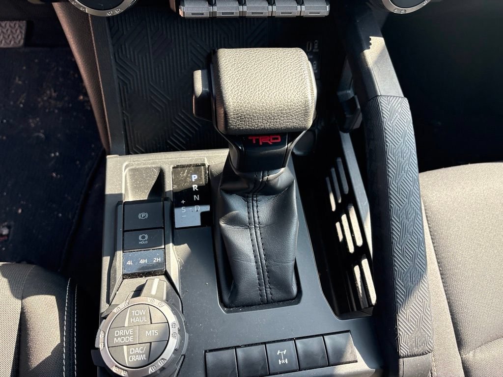 Used 2024 Toyota Tacoma TRD Off-Road AWD/4WD image 20