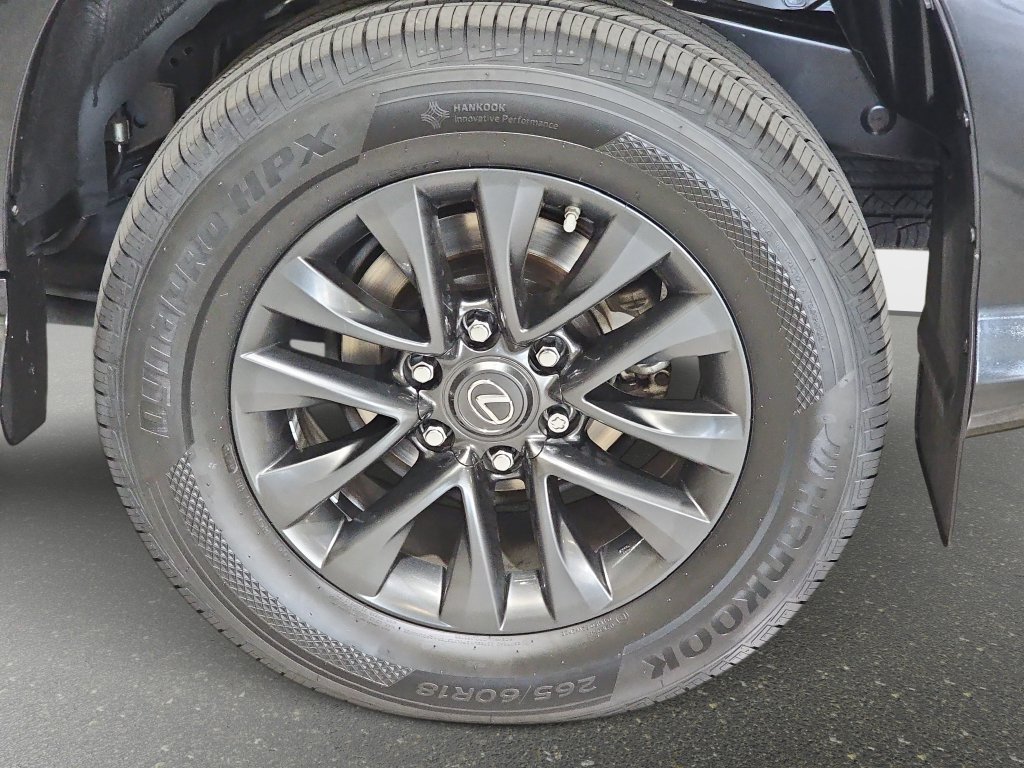 Used 2023 Lexus GX 460 Premium w/ Premium Package AWD/4WD image 31