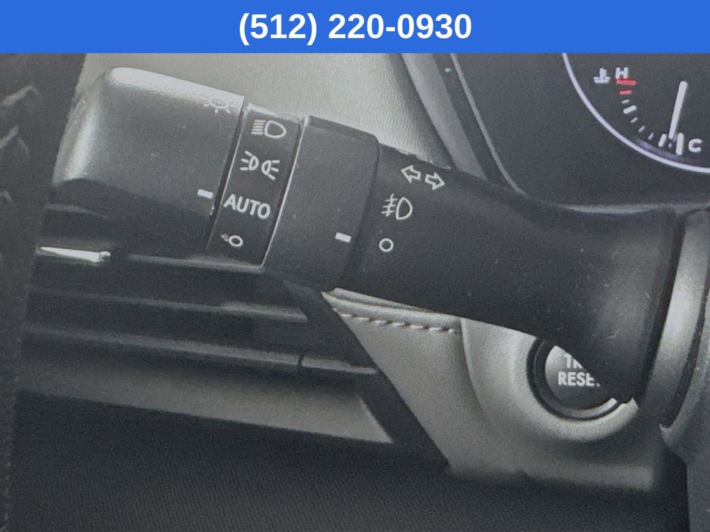 Used 2025 Subaru Outback Premium image 13