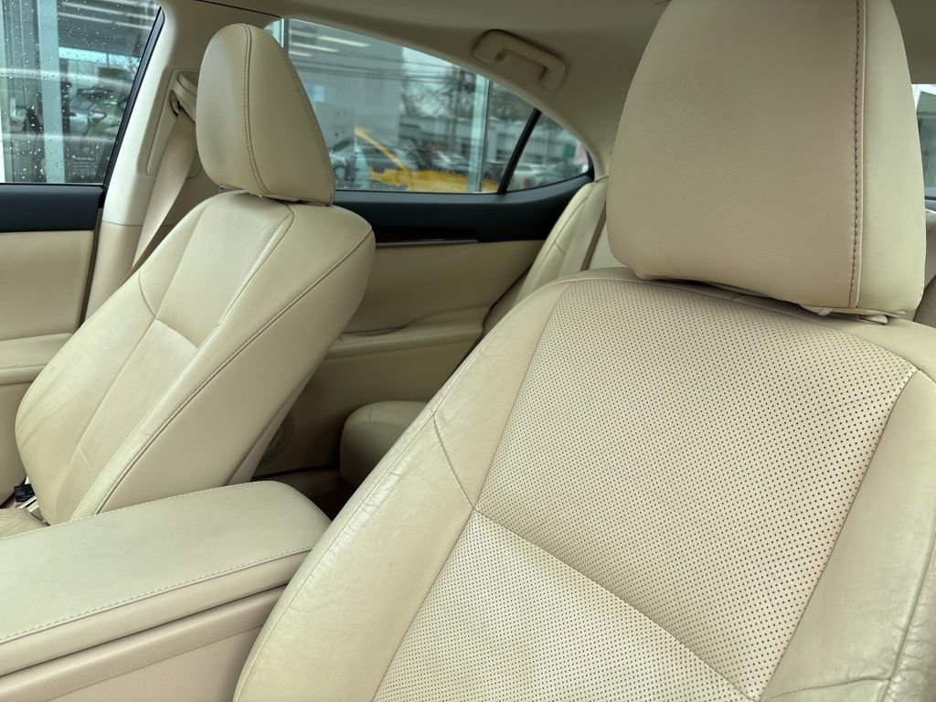 Used 2014 Lexus ES 350 350 w/ Luxury Package image 11