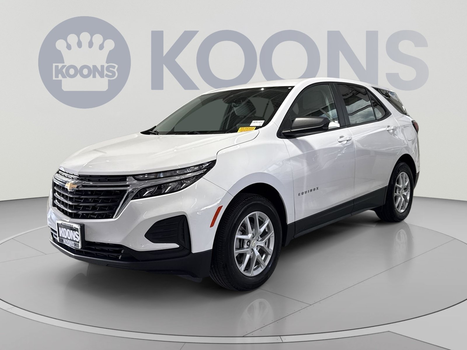 Used 2024 Chevrolet Equinox LS w/ LS Convenience Package FWD image 5