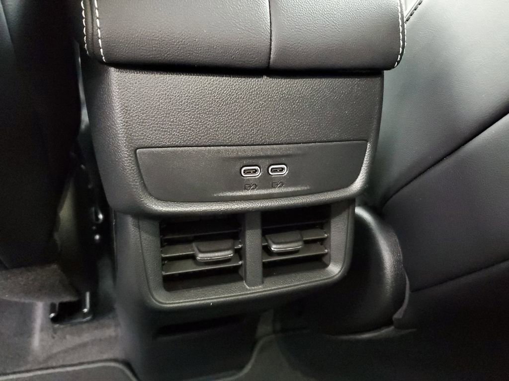 New 2026 GMC Terrain Elevation w/ Elevation Premium Package AWD/4WD image 12