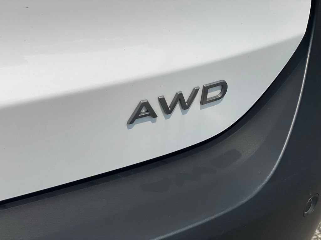 Certified 2025 Nissan Kicks S AWD/4WD image 24