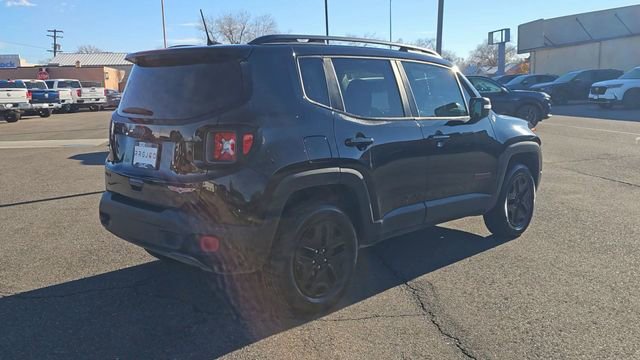 Used 2018 Jeep Renegade Trailhawk w/ UConnect 8.4 Nav Group image 4