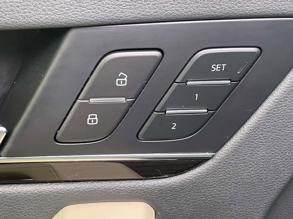 Used 2018 Audi Q5 2.0T Premium Plus AWD/4WD image 36