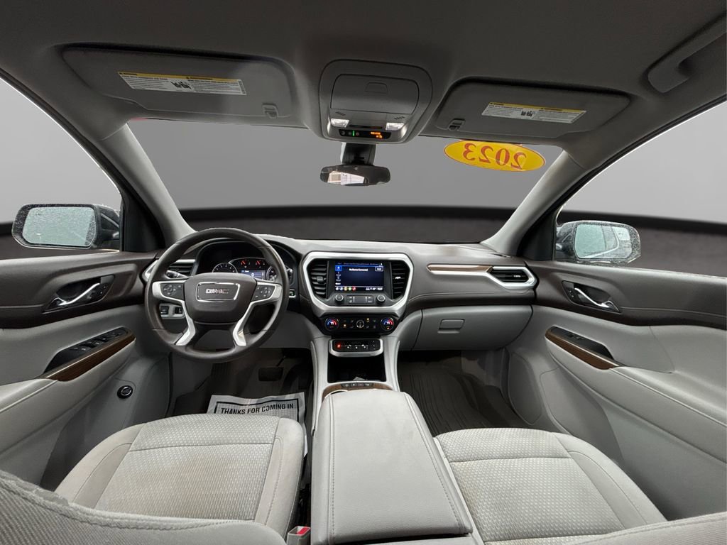 Used 2023 GMC Acadia SLE w/ Driver Convenience Package image 27