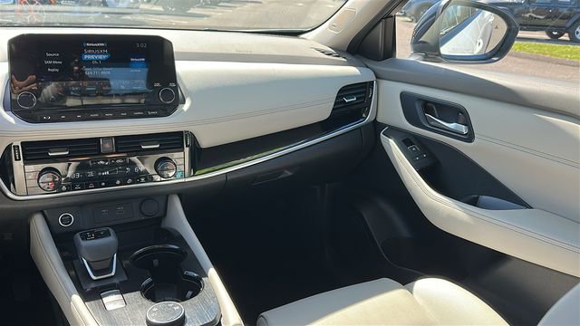 Certified 2023 Nissan Rogue SL w/ SL Premium Package AWD/4WD image 26
