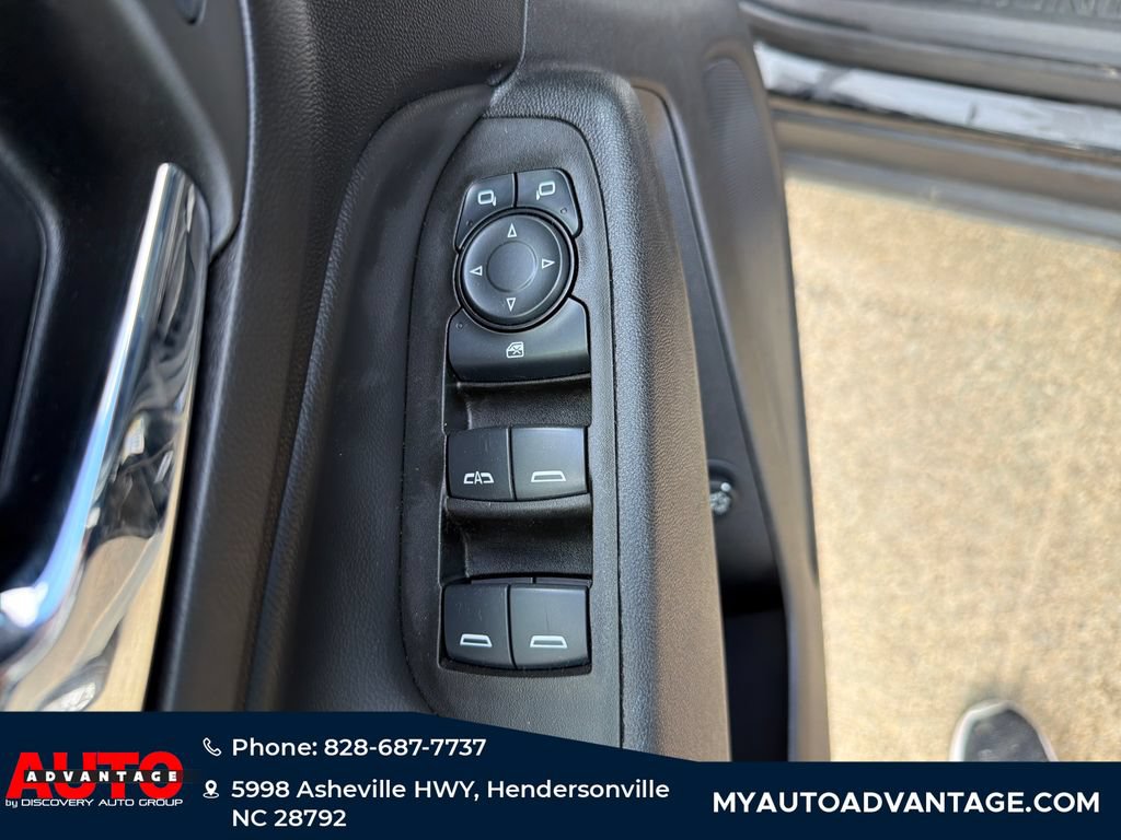 Used 2024 Chevrolet Equinox LT AWD/4WD image 10