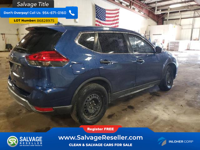 Used 2017 Nissan Rogue S image 4