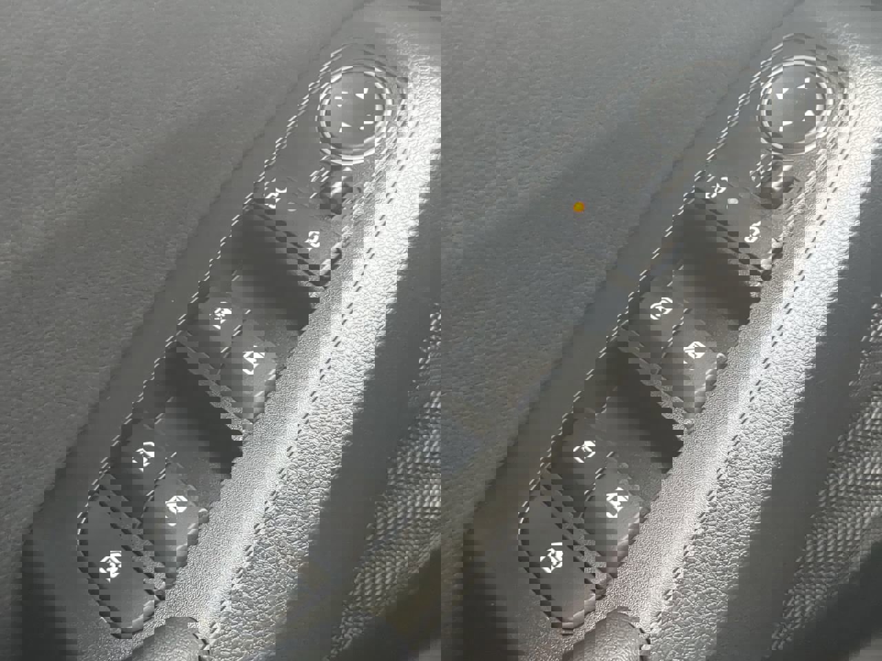 New 2026 Kia Seltos EX image 21