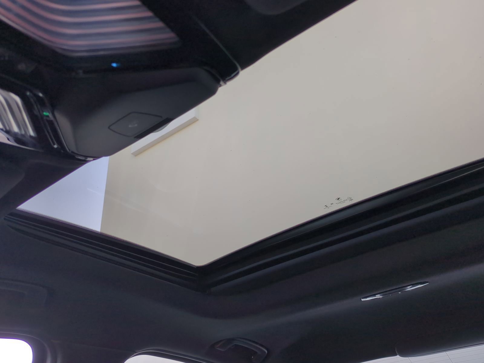 Certified 2023 BMW 330i xDrive Sedan w/ M Sport Package image 27